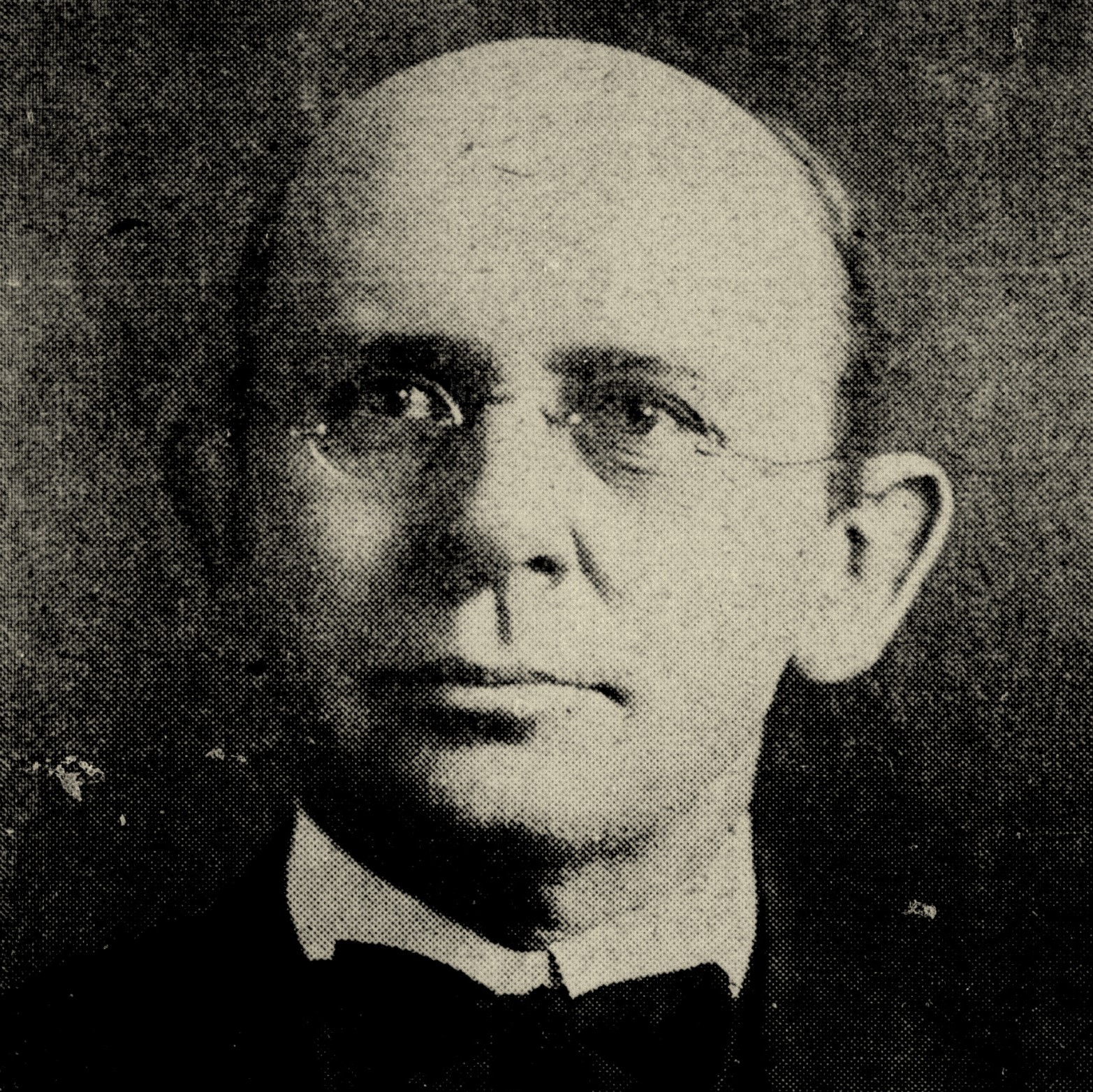 Mayor M. L. Robertson | 1910-32