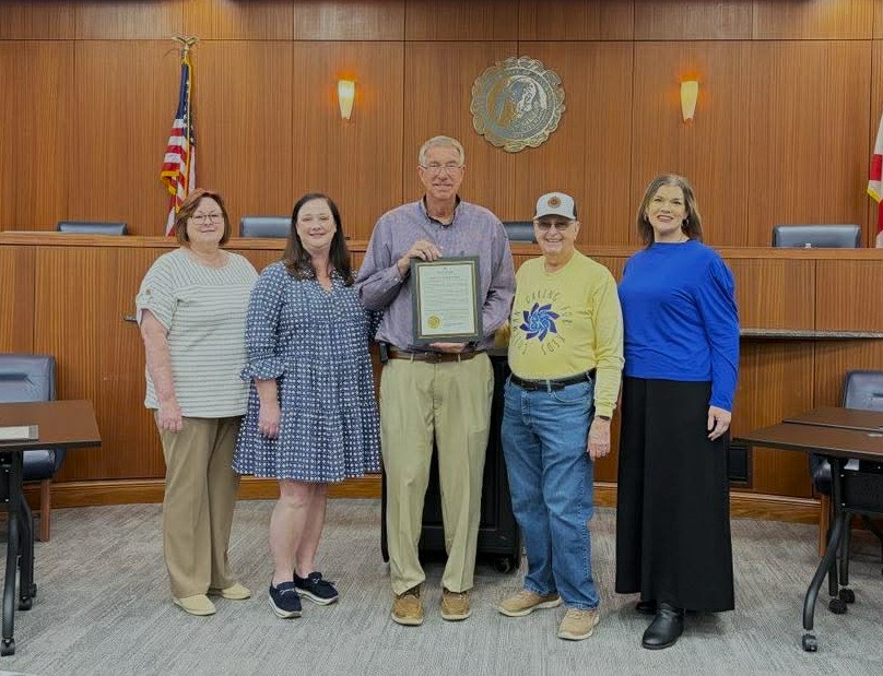 Mayor Proclaims Child Abuse Awareness & Prevention Month in Cullman