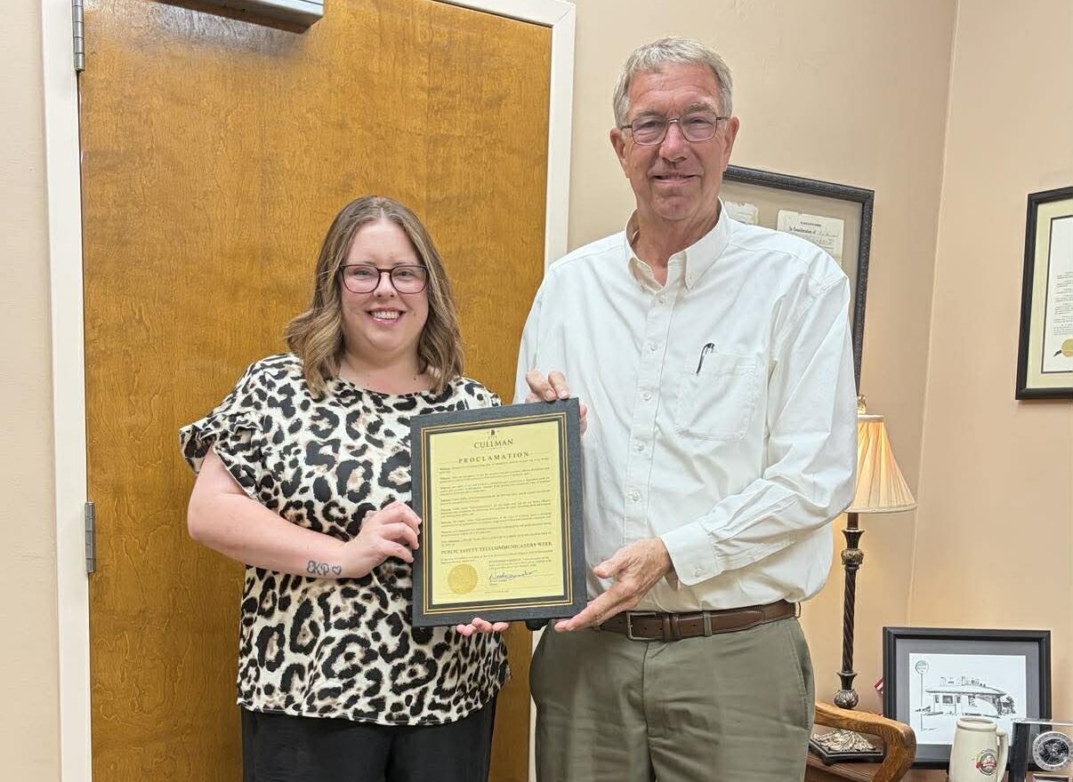 Mayor Proclaims April 12-18 Public Safety Telecommunicators Week