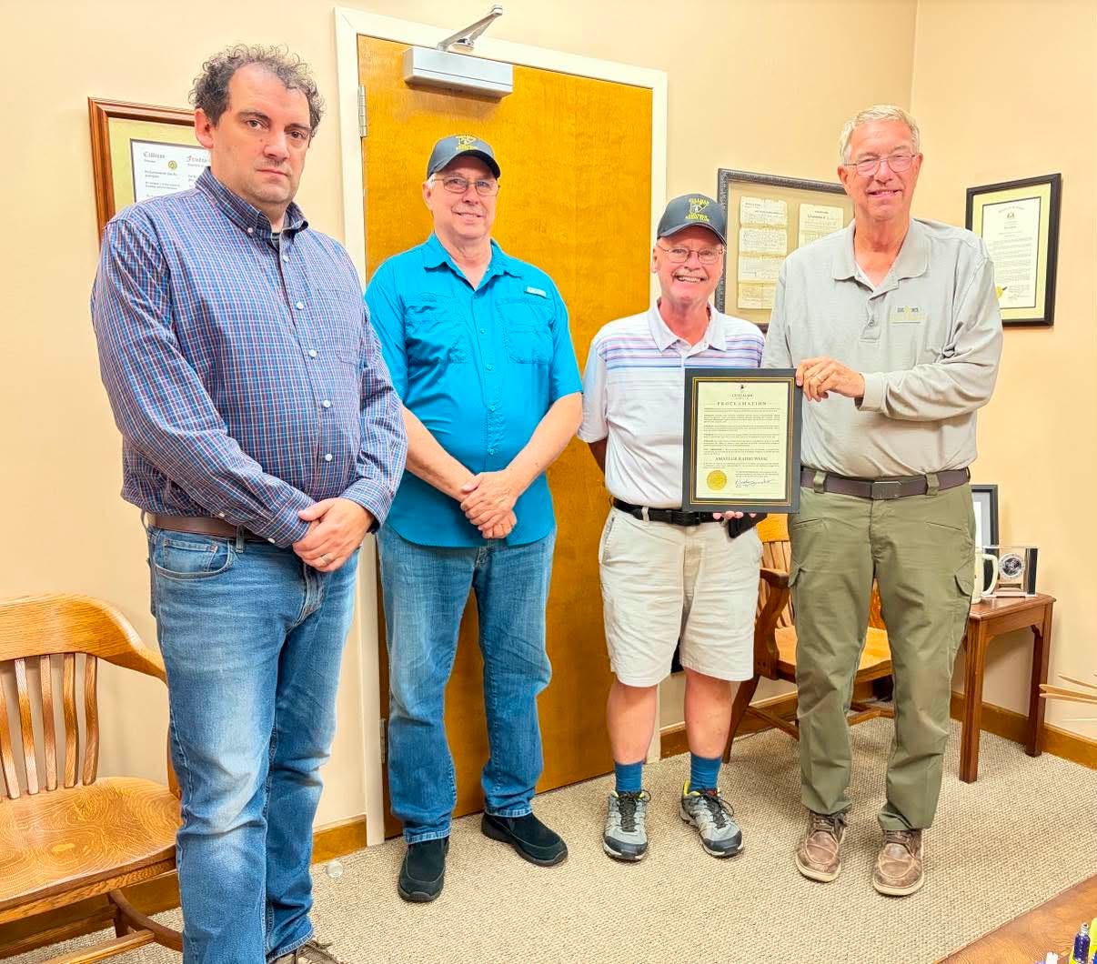 Mayor Jacobs Proclaims June 21–28 as Amateur Radio Week in Cullman